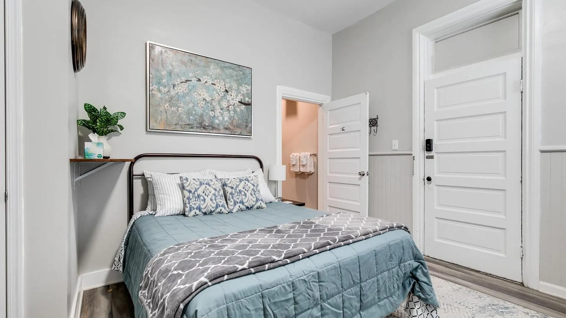 Holiday home G3 Central Location Museums Free Parking Richmond United States